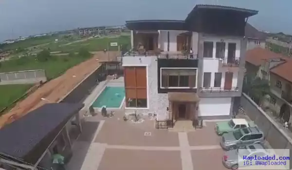 Prolific movie director Kunle Afolayan shows off his new home (photos)